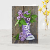 Lilac Birthday Bouquet in Sneaker Karte (Gelbe Blume)