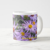 Lilac Blume Jumbo Specialty Tasse (Vorderseite Rechts)