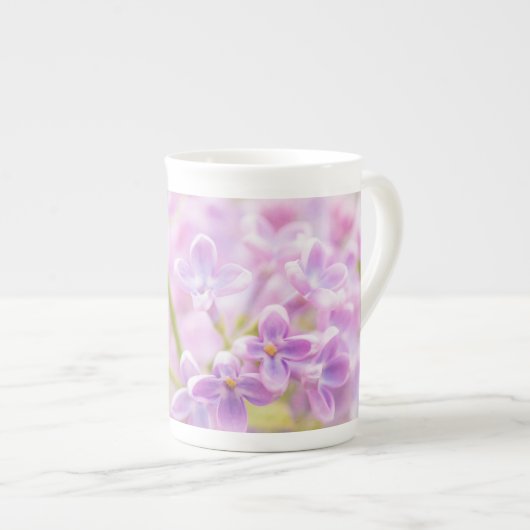 Lilac Blume Mist Porzellantasse (Vorderseite Rechts)