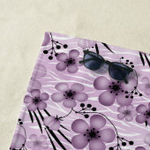Lilac-Blume-Muster auf Tigerhintergrund Strandtuch (Beispiel)