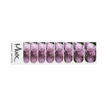 Lilac Blume Nail Art