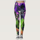 Lilac-Blume und Blätter in geschnitztem Mosaik Leggings (Vorderseite)