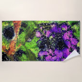 Lilac-Blume und Blätter in geschnitztem Mosaik Strandtuch (Vorderseite)