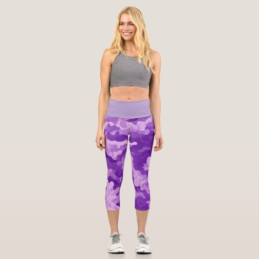 Lilac camo pattern  capri leggings (Vorderseite)