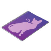Lilac Cat auf Lila Notizblock (Linke Seite)