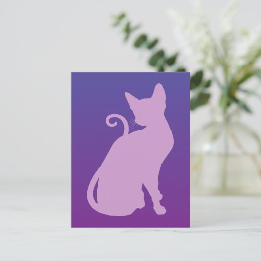 Lilac Cat auf Lila Postkarte (Stehend Vorderseite)