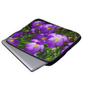 Lilac Crocuses Laptopschutzhülle (Vorne Knopf)