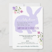 Lilac Floral Bunny Baby Dusche Einladung (Vorderseite)