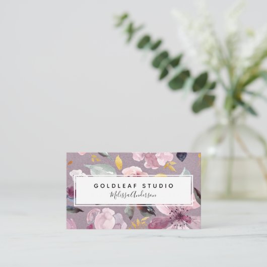 Lilac Floral Gold Luxe Nail Salon Visitenkarte (Stehend Vorderseite)