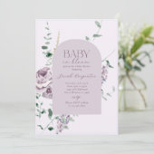 Lilac Floral in Bloom Baby Shower Einladung (Stehend Vorderseite)
