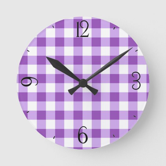 Lilac Gingham Clock Runde Wanduhr (Vorderseite)