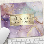Lilac Glitzer Watercolor Imitate Golden Fossil Mousepad<br><div class="desc">Lilac Glitzer Watercolor Imitate Gold Foil Mouse Pad. Dieses Design besticht durch ein elegantes Schriftart-Set im Stile eines Signatur-Skriptes vor einem schönen,  modernen,  glänzenden Hintergrund. Ideal für einen Schönheitssalon,  einen Friseur,  einen Schminkkünstler oder Kosmetologen.</div>