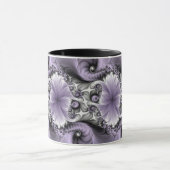 Lilac Illusion Abstraktes florales Fraktal Kunstfa Tasse (Zentrum)