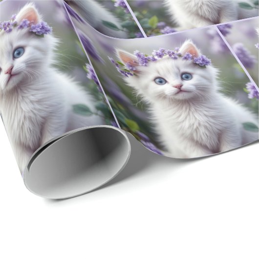Lilac Laurel auf einem weißen Kitten Geschenkpapier (Rolleneckpunkt)