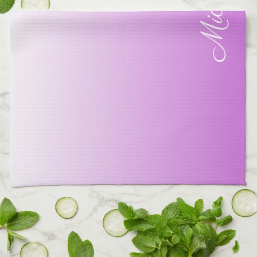 Lilac lila ombre personalisiert name handtuch (Gefaltet)
