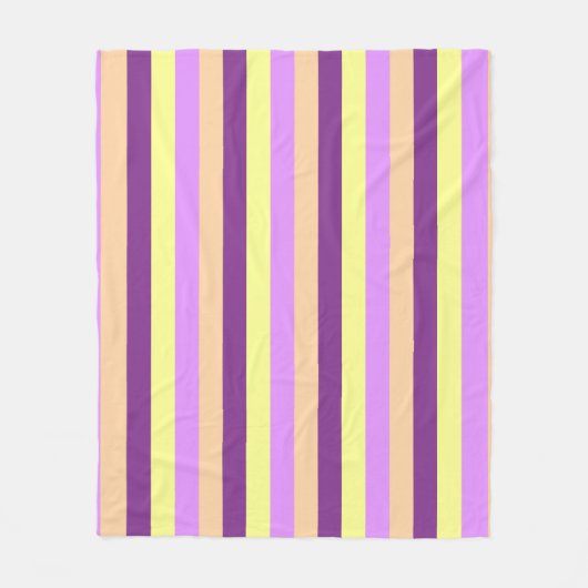 Lilac Pasture Fleece Blanket (Vorderseite)