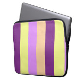 Lilac Pasture Laptop Sleeve (Vorderseite Links)