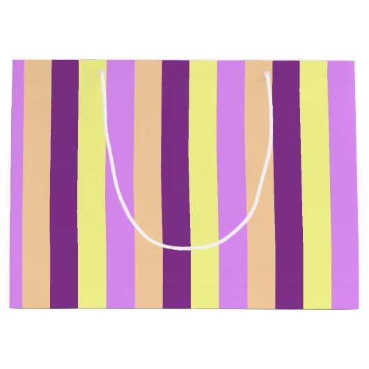 Lilac Pasture Large Gift Bag Große Geschenktüte (Vorderseite)