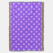 Lilac polka dots on periwinkle decke (Vorderseite Vertikal)