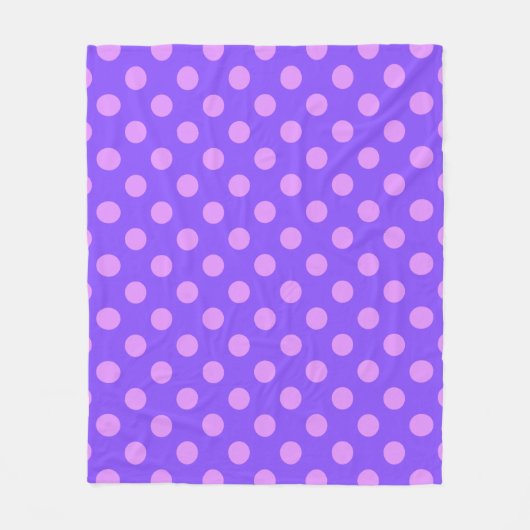 Lilac polka dots on periwinkle fleecedecke (Vorderseite)