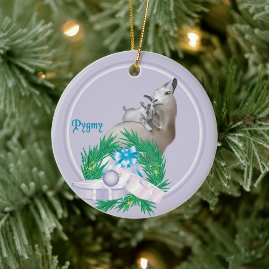 Lilac Pygmy Goat Wreath Holiday Keramik Ornament (Baum)