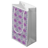LILAC RAUTE STRICK Kleine Geschenktüte (Vorderseite Schrägansicht)