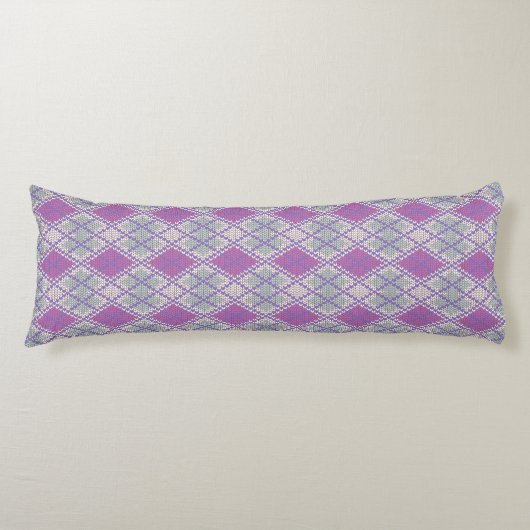 LILAC RAUTE STRICK Körperkissen (Vorderseite)