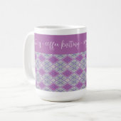 LILAC RAUTE STRICK "Stricken + Kaffee" Große Tasse (Vorderseite Links)
