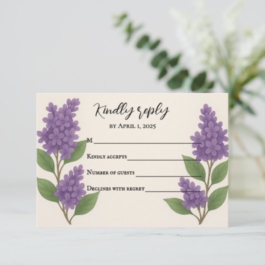 Lilac Reverie RSVP Karte (Stehend Vorderseite)