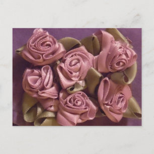 Lilac Ribbon Rose und Blätter Postkarte