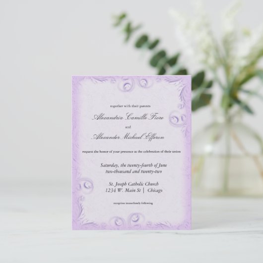 Lilac Scrollwork Formal Hochzeit Einladung (Stehend Vorderseite)