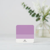 Lilac Simple Designer Business Card Quadratische Visitenkarte (Stehend Vorderseite)