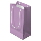 Lilac Solid Color Kleine Geschenktüte (Vorderseite Schrägansicht)