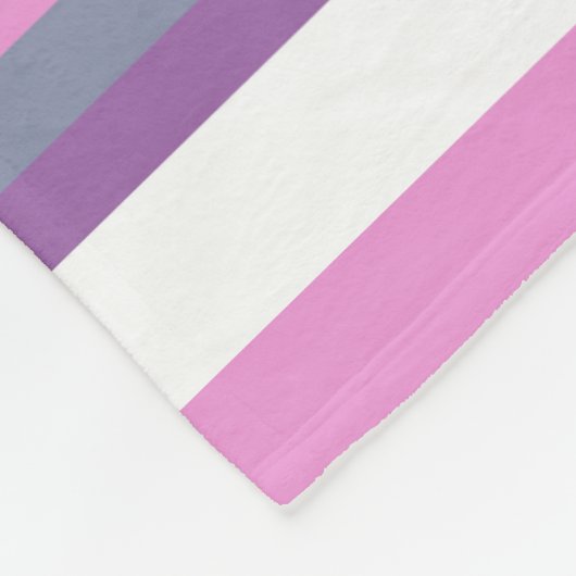 Lilac Streifen Fleecedecke (Ecke)