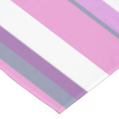 Lilac Streifen Tischdecke (Schrägansicht)
