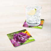 Lilac tulips an einem sonnigen Tag Rechteckiger Pappuntersetzer (Vor Ort)