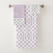 Lilac und Gray Trellis Monogram | Editierbare Farb Badhandtuch Set (Insitu)