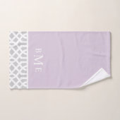 Lilac und Gray Trellis Monogram | Editierbare Farb Badhandtuch Set (Handtuch)