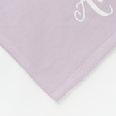 Lilac und Gray Trellis Monogram | Editierbare Farb Fleecedecke (Ecke)