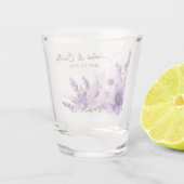 Lilac Watercolor Floral Wedding Brautparty Schnapsglas (Rückseite)