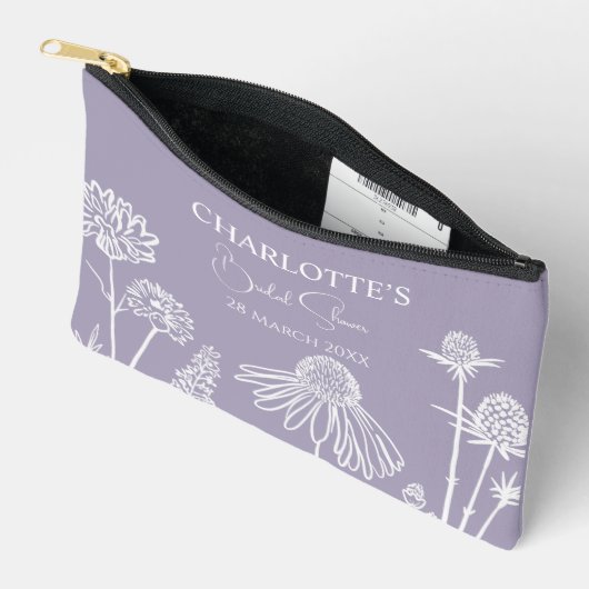 Lilac Wildblumen Sketched Floral Brautparty Zubehörtasche (Offen)