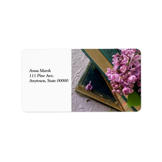 Lilacs auf alten Büchern Adressaufkleber (Vorne)