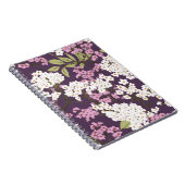 Lilacs auf Lila Notizblock (Rechte Seite)