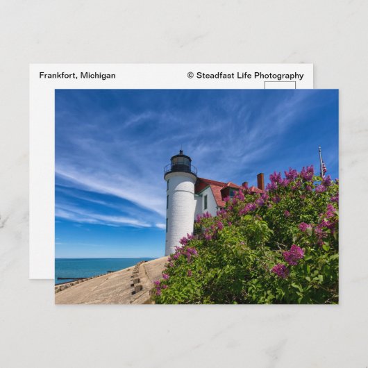 Lilacs bei Point Betsie Lighthouse Postkarte (Vorne/Hinten)