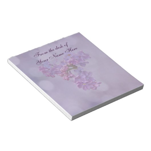 Lilacs in Springtime Notizblock (angewinkelt)