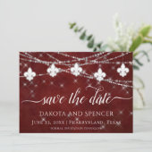 Lilie Dark Red Lights | Elegante Hochzeit Save The Date (Stehend Vorderseite)