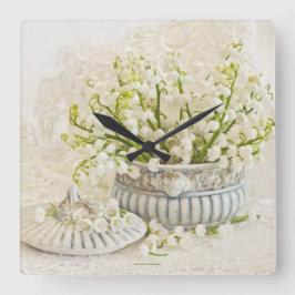 Lilie des Tals Quadratische Wanduhr