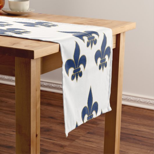 Lilie Kurzer Tischläufer (Beispiel)