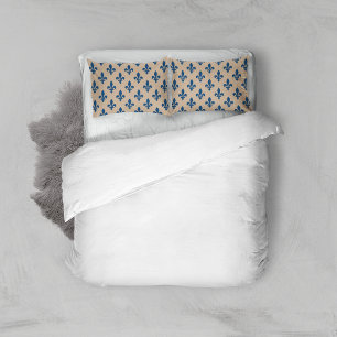 Lilie Pattern, Royal French Blue on Cream Kissenbezug