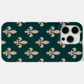 Lilie Pattern, Royal French Cream on Green Case-Mate iPhone Hülle (Rückseite (Horizontal))